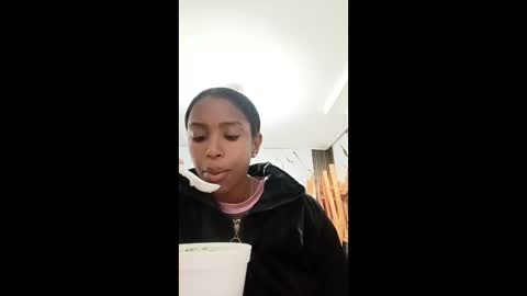 Snapshot of angeyapetite chatting on 12.19.25 Anyega online show from 12.19.25