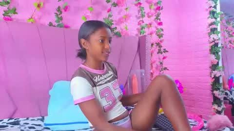 Snapshot of angeyapetite chatting on 01.19.26 Anyega online show from 01.19.26