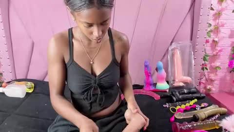 Snapshot of angeyapetite chatting on 02.06.26 Anyega online show from 02.06.26