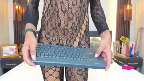 Snapshot of anghel_stone chatting on 02.04.26 Anghel Stone online show from 02.04.26