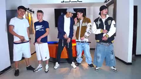 Snapshot of anghelytos chatting on 11.21.25 anghelytos online show from 11.21.25