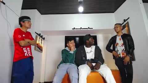 Snapshot of anghelytos chatting on 12.15.25 anghelytos online show from 12.15.25