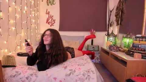 Snapshot of angie0805 chatting on 01.06.26 Karina online show from 01.06.26