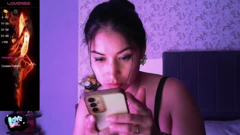 Snapshot of angiebaxter chatting on 01.31.25 Angiebaxt online show from 01.31.25