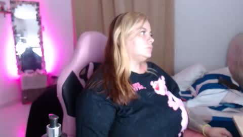 angiegranados1 online show from 04.29.26