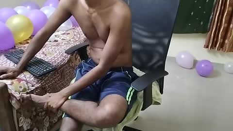 Tutu22 online show from 02.11.25