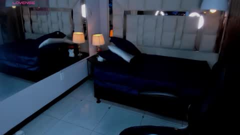 Anguel  online show from 10.30.25