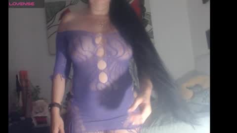 Snapshot of anii_mantilla chatting on 10.16.25 Anii Mantilla online show from 10.16.25