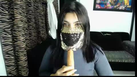 Anissa online show from 12.18.25