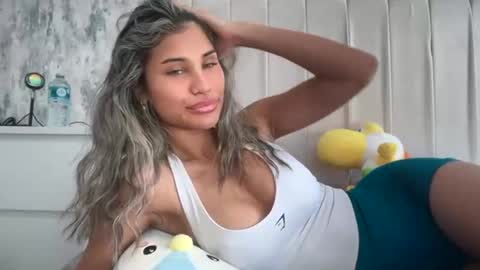 Snapshot of aniishaa chatting on 03.17.26 anisha online show from 03.17.26