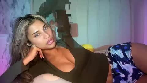 Snapshot of aniishaa chatting on 03.24.26 anisha online show from 03.24.26