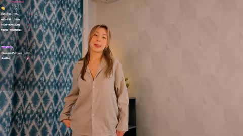 Snapshot of anika_heir chatting on 02.04.26 Alice online show from 02.04.26