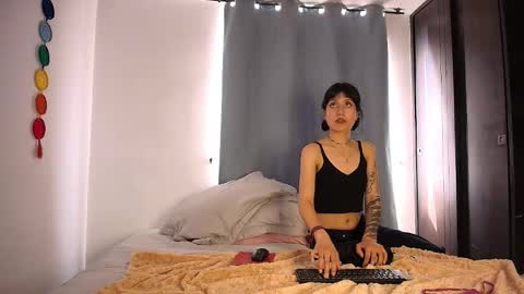 Anika And Lowen Your Thumbs Up Are Super Important For Us  online show from 10.28.25