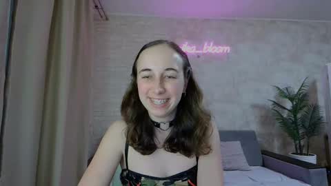 anikabloom online show from 01.28.25