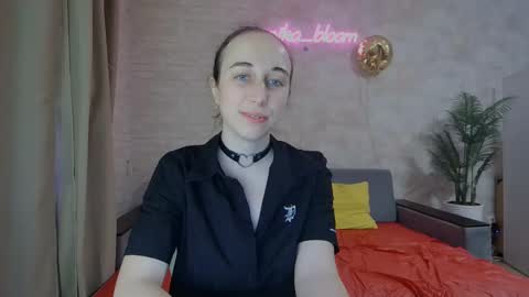 anikabloom online show from 02.24.25