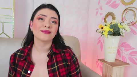 Lauren Anika online show from 02.13.25