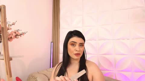 Lauren Anika online show from 02.27.25