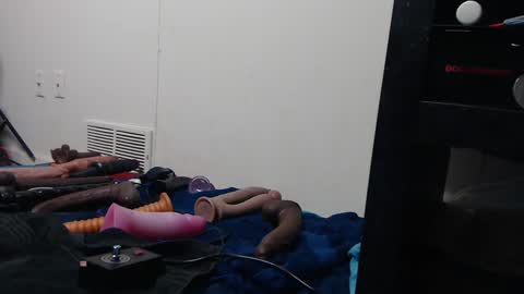 Snapshot of animergamergirl chatting on 10.18.25 Twitter at animegamergrl. No vids for sale on Chaturbate. online show from 10.18.25