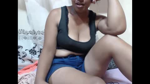 Snapshot of anishey chatting on 12.02.25 anishey online show from 12.02.25