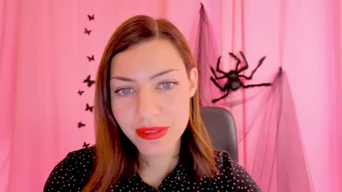 Anni online show from 11.17.25