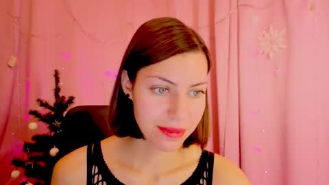 Snapshot of aniskyy chatting on 12.13.25 Anni online show from 12.13.25