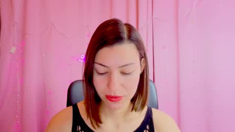 Snapshot of aniskyy chatting on 02.01.26 Anni online show from 02.01.26