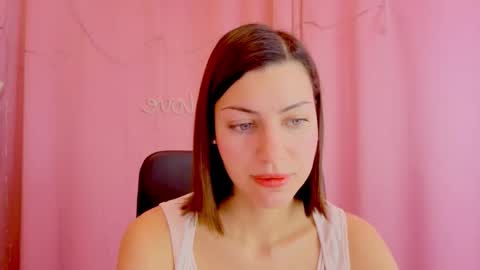 Snapshot of aniskyy chatting on 02.08.26 Anni online show from 02.08.26