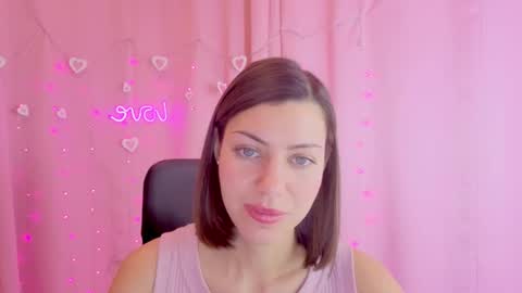 Snapshot of aniskyy chatting on 02.16.26 Anni online show from 02.16.26