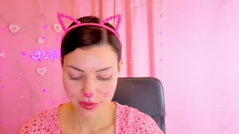 Snapshot of aniskyy chatting on 02.28.26 Anni online show from 02.28.26