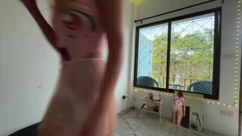 Snapshot of anita__hills chatting on 12.07.24 anita__hills online show from 12.07.24