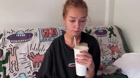 Snapshot of anita__hills chatting on 12.24.24 anita__hills online show from 12.24.24