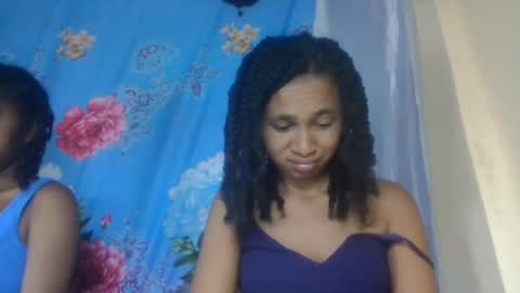 Snapshot of anitaazzh chatting on 06.30.26 anitaazzh online show from 06.30.26