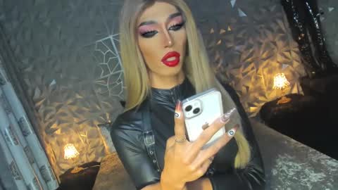 Miss Ann online show from 01.09.25