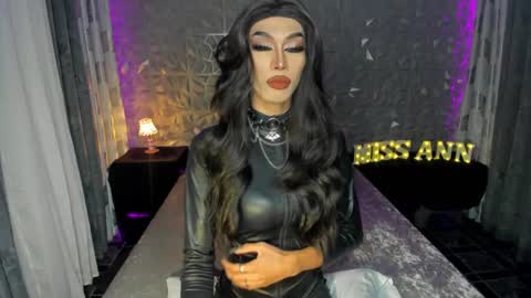 Miss Ann online show from 01.18.25