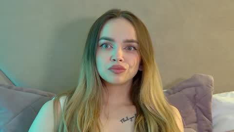 AnitaVenture online show from 04.10.26