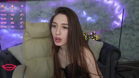 Snapshot of anittarays chatting on 12.21.24 anittarays online show from 12.21.24