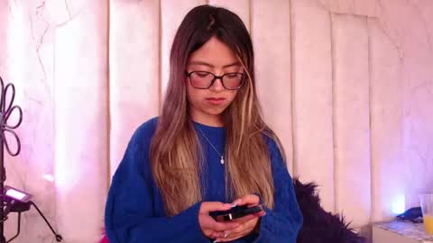 Snapshot of anittarouse chatting on 06.24.26 Anitta Rouse online show from 06.24.26