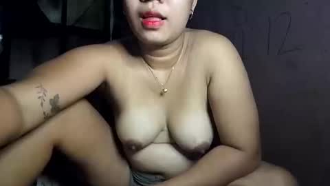 Snapshot of anivia15 chatting on 11.06.25 anivia15 online show from 11.06.25