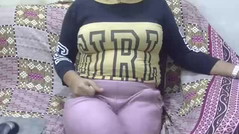 anjali_dogra786 online show from 11.06.25