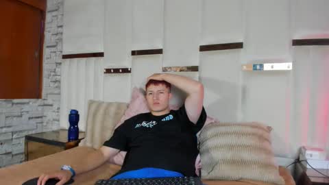 Snapshot of anlleloandangela chatting on 02.21.26 ANGEL AND TEFY online show from 02.21.26