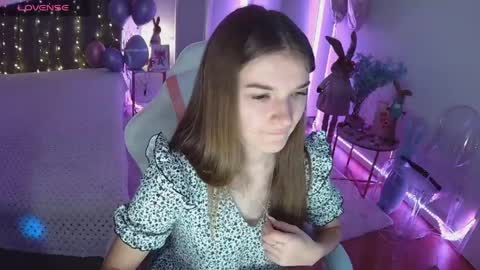 ann_woood online show from 03.20.26