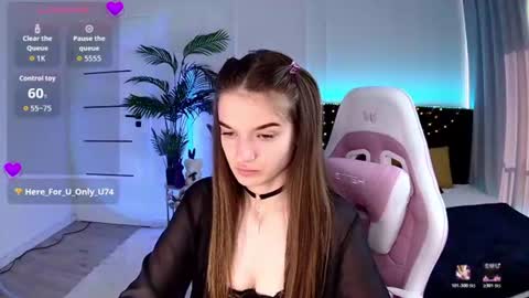 ann_woood online show from 06.12.26