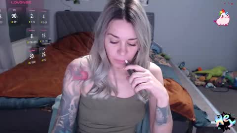 Anadirectgirl online show from 10.25.25