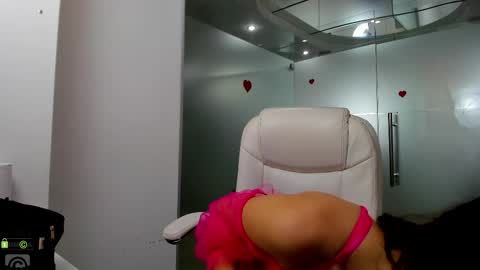 anna_firee online show from 11.22.25