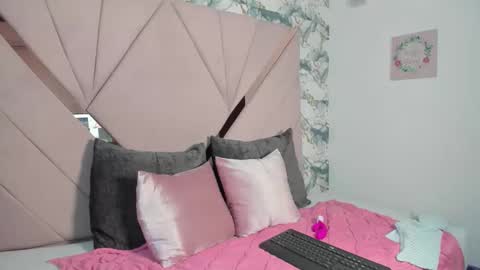 Anna Jules online show from 12.19.25