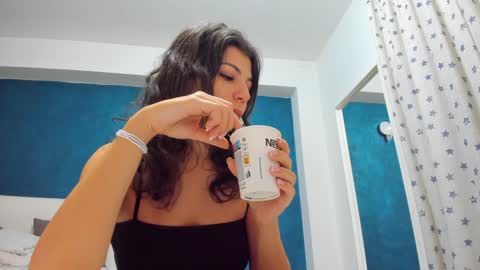 Snapshot of anna_lewis chatting on 02.03.25 Anna online show from 02.03.25