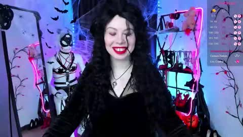 Snapshot of anna_maxwell chatting on 11.01.25 Anna online show from 11.01.25