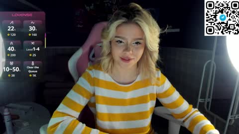 Snapshot of anna_robinson chatting on 03.25.26 Anna online show from 03.25.26