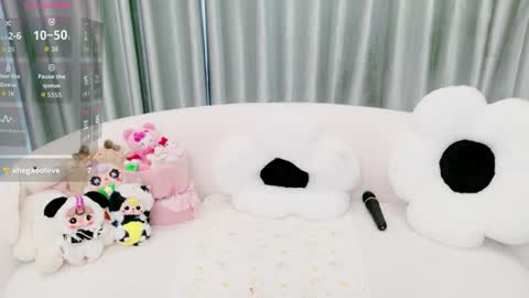 anna_xyz online show from 07.02.26