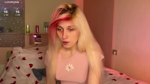 Annabel online show from 09.18.25